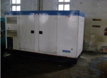 龙海康明斯150kw大型柴油二手发电机组